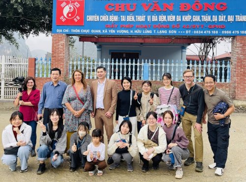 volunteer in vietnam